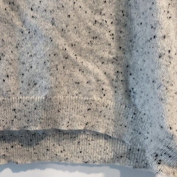 Cashmere Charter Club Luxury Sweater V-Neck Gray Charcoal Long Sleeve SZ Medium - Picture 8 of 13